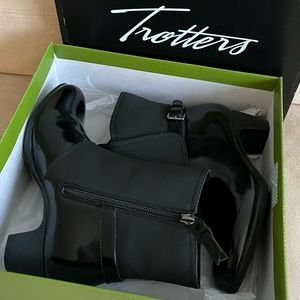 🔥New with Box🔥 Trotter Quality Winter, Stormy Rain Boots, Leather Sock